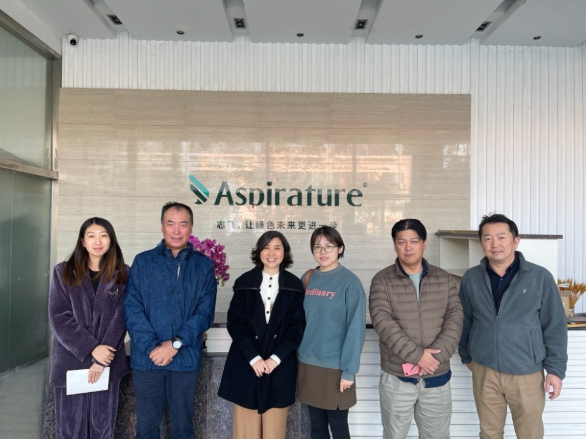 Welcome Japan JSP Corporation to our company to talk about business cooperation